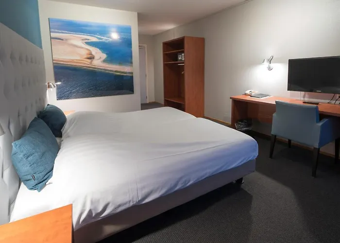 Hotel Lands End